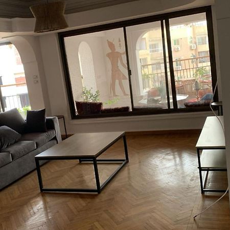 Pyramids Nights Hostel Kafrat al Jabal Екстер'єр фото