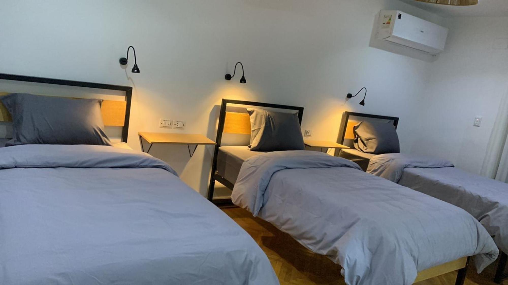 Pyramids Nights Hostel Kafrat al Jabal Екстер'єр фото